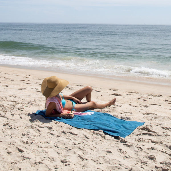 Sustainable Bamboo Beach Towel Navy Blue Made in Turkey Mosobam